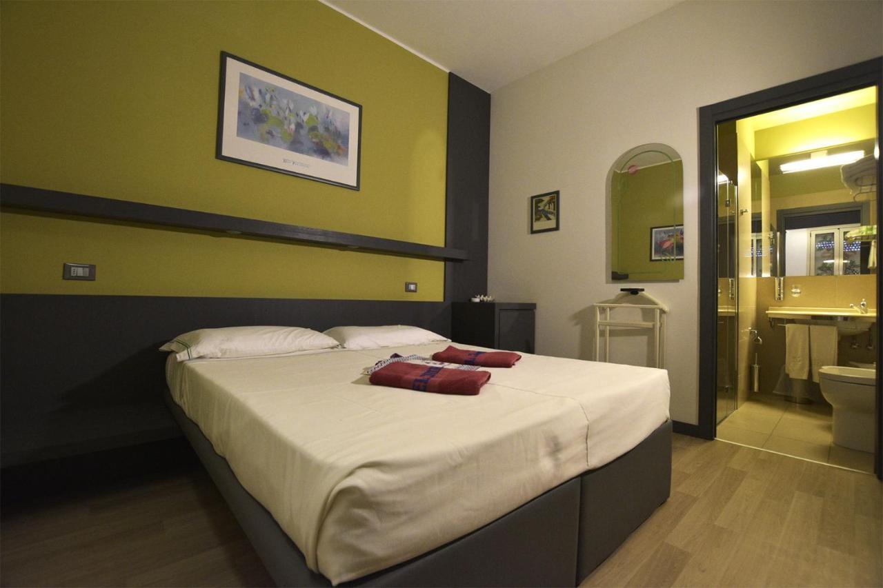 Hotel Imperiale Gatteo a Mare Esterno foto
