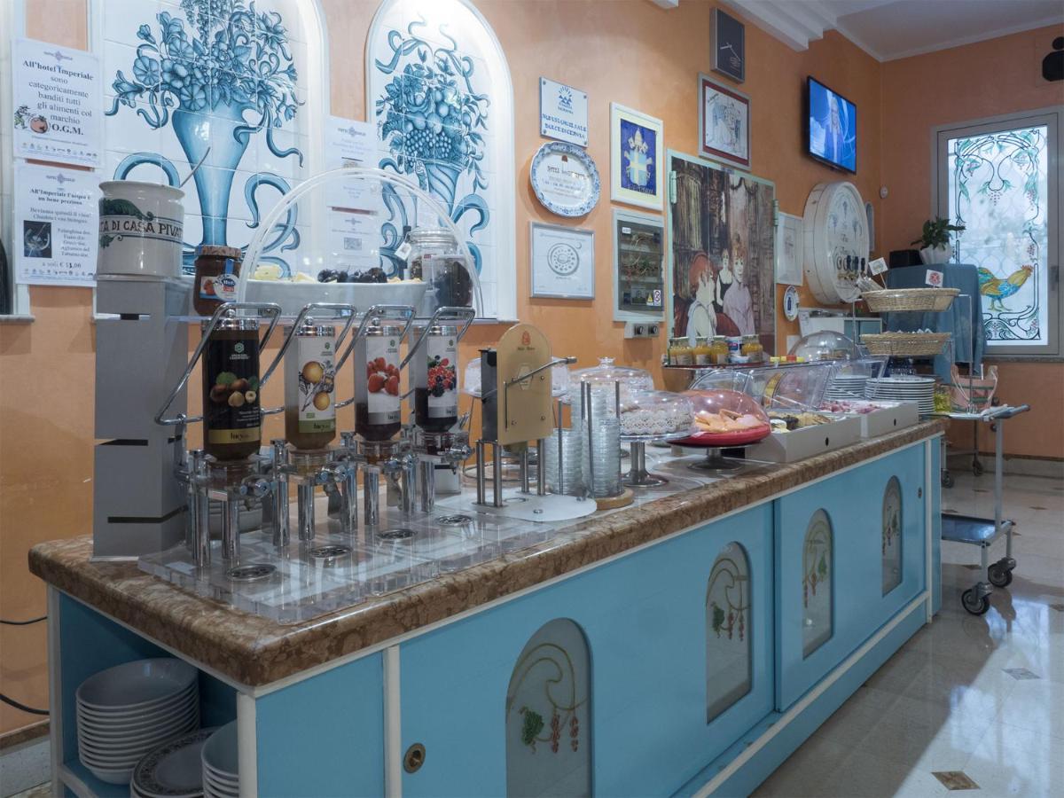Hotel Imperiale Gatteo a Mare Esterno foto