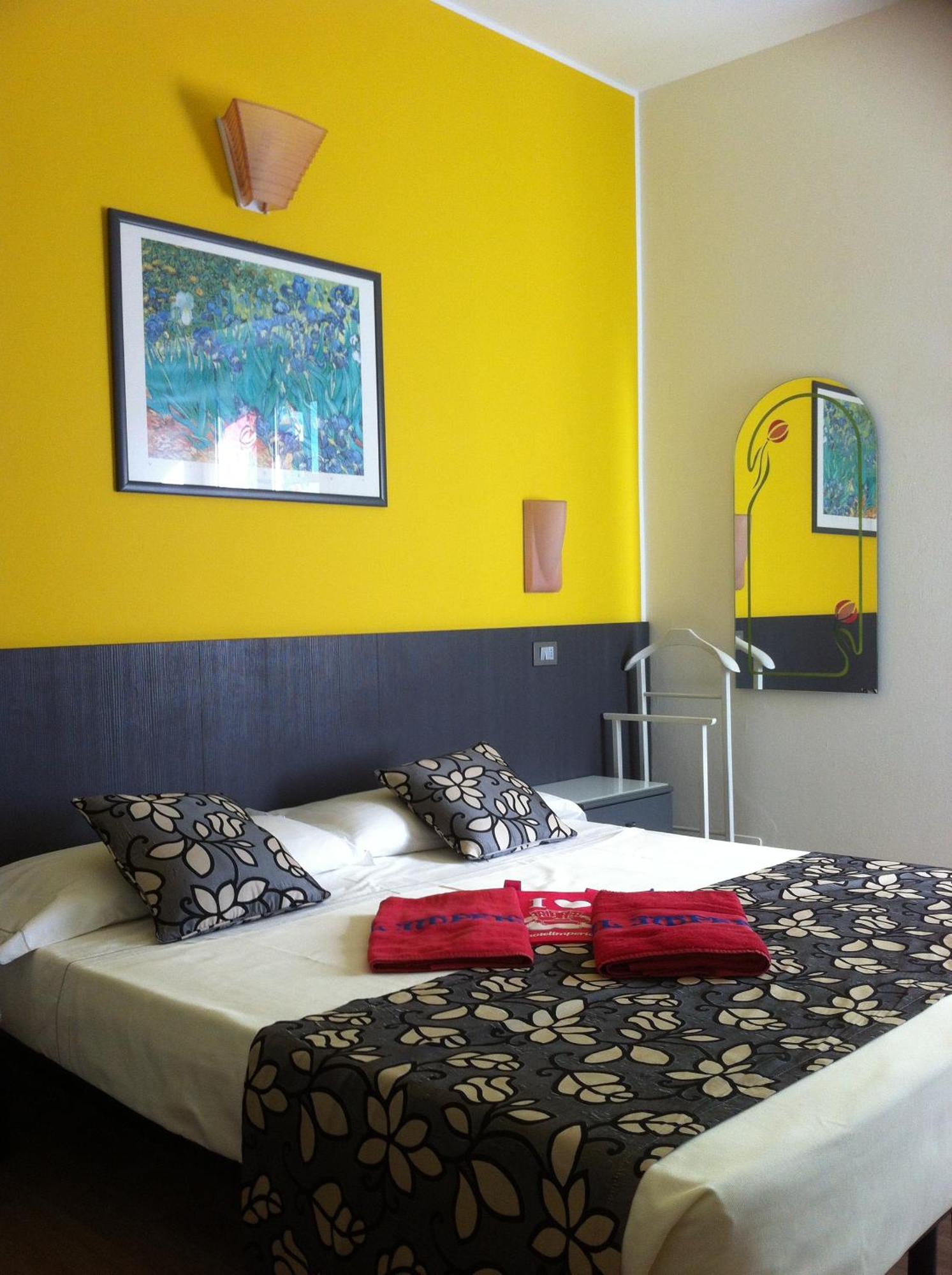 Hotel Imperiale Gatteo a Mare Esterno foto