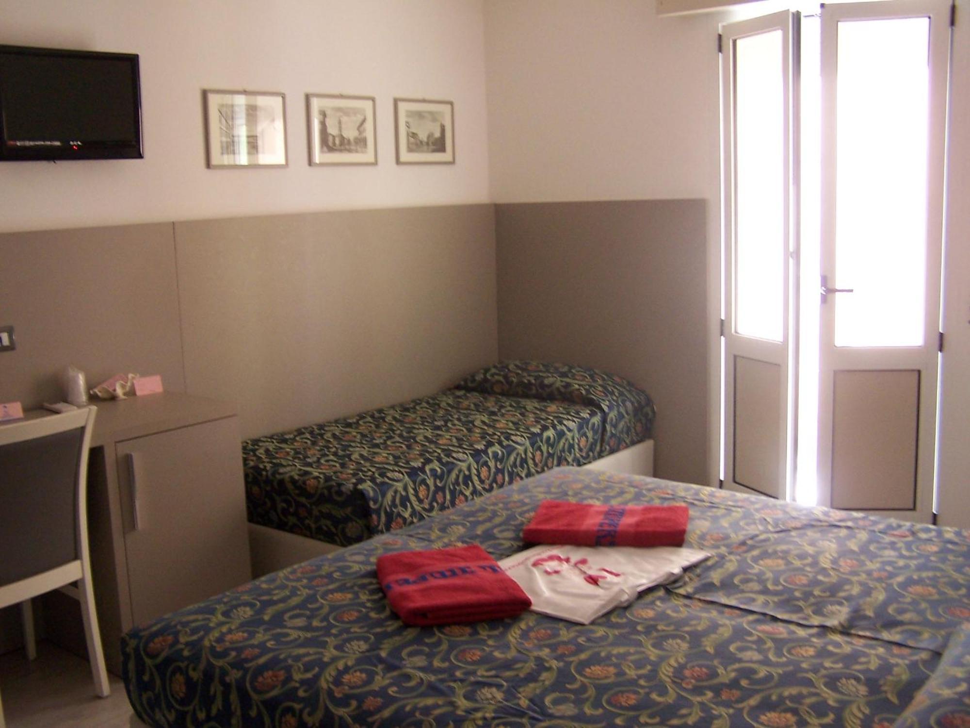 Hotel Imperiale Gatteo a Mare Esterno foto